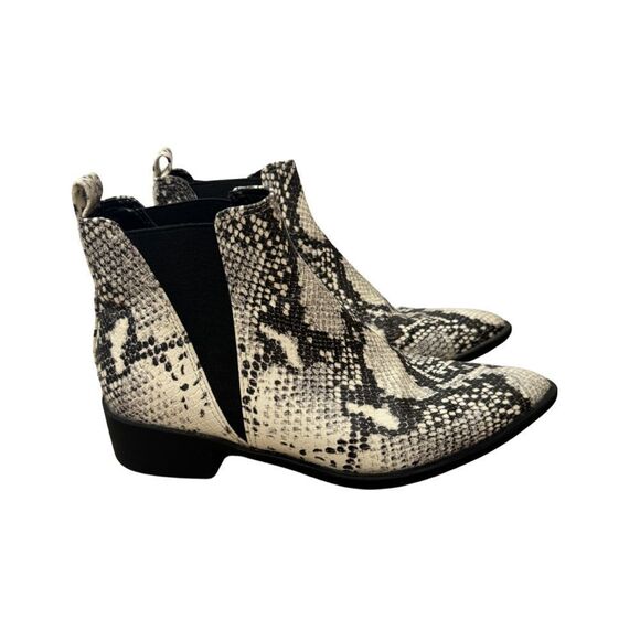 Steve Madden Jerry Chelsea Ankle Boots - Picture 1 of 8